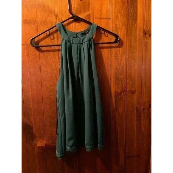 FOREVER 21 SMALL  JADE GREEN TOP - Picture 1 of 4